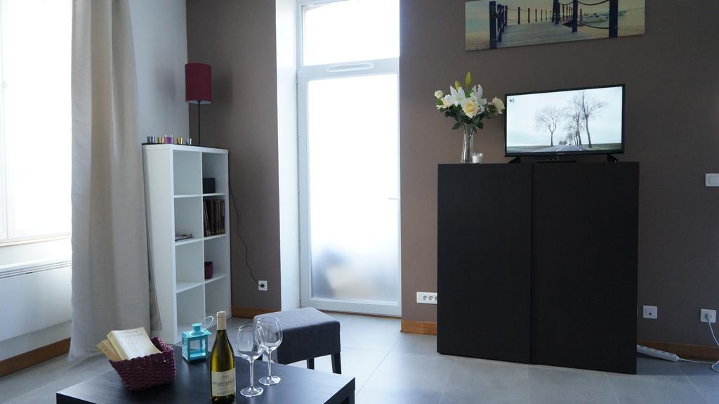 Le Puligny, Appartement Classe 3 Etoiles 본느 외부 사진